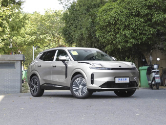 Lynk & Co 08 EM-P 2025 Model 245km Ultra-Long Range Pro