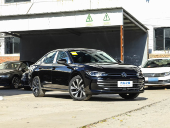 VW Passat 2026 Outstanding 280TSI Business Edition
