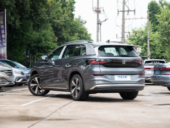 VW ID.6 X 2023 Upgraded Pure Long-Range Version