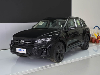 VW Touareg 2026 3.0TSI Edge Edition Obsidian Black Sport Package