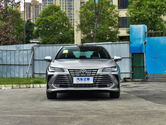 Toyota Avalon 2024 2.0L Premium Edition