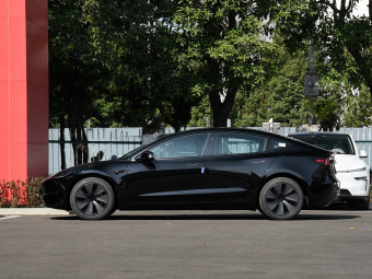 Tesla Model 3 2025 Facelifted Long Range All-Wheel Drive Version