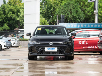VW Passat 2025 Pro 380TSI Starry Dragon Edition