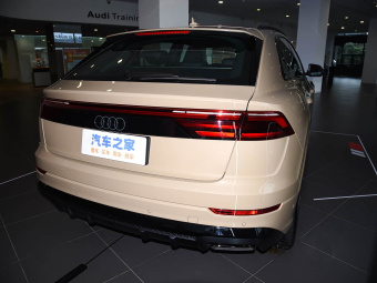 Audi Q8 2024 55 TFSI Premium Dynamic Edition