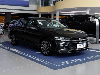 VW Magotan 2024 380TSI DSG Premium Edition Damai Bag