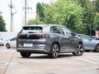 VW ID.6 X 2023 Upgraded Pure Long-Range Version