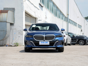 BMW 5 Series 530Li M Sport First Edition