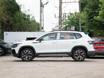 VW Tharu 2024 330TSI AWD Moonlit Edition
