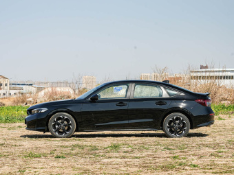 Honda Civic 2025 240TURBO CVT Smart Pro