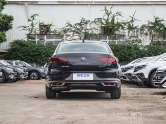 VW Magotan 2025 Popular Edition 280TSI DSG Comfort