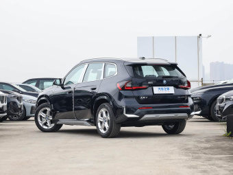 BMW iX1 2025 eDrive25L X Design