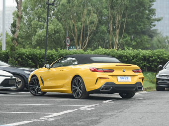 BMW 8 Series 2022 840i Convertible Coupe M Sport