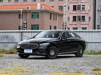 Mercedes-Benz C-Class 2026 260 L