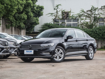 VW Magotan 2025 Popular Edition 280TSI DSG Comfort
