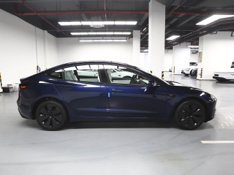 Tesla Model 3 2025 Facelifted Rear-Wheel Drive Version