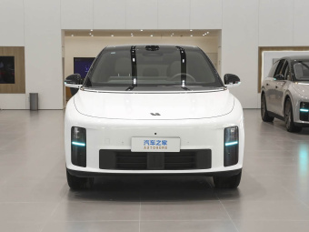 Li Auto i6 2025 Standard AWD