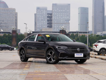VW Passat 2026 Outstanding Model 380TSI Starry Sky Dragon Edition