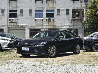 Toyota Camry 2027 2.0E Elite Edition