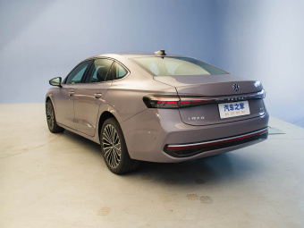 VW Passat 2025 Pro 380TSI Dragon Edition