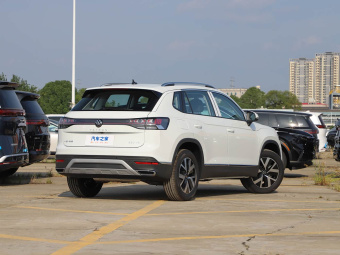 VW Tayron 2025 Facelifted Popular Model 330TSI