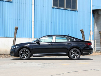 VW Passat 2025 Outstanding Model 380TSI Starry Sky Dragon Edition