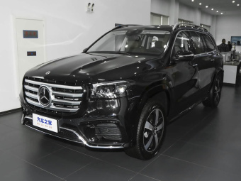 Mercedes-Benz GLS 2026 450 4MATIC Classic Edition