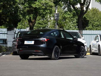 Tesla Model 3 2025 Facelifted Long Range All-Wheel Drive Version