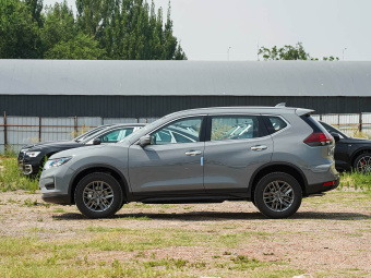 Nissan X-Trail 2025 Honor 2.0L Two-Wheel Drive Leading Edition