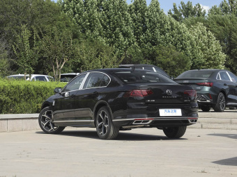VW Magotan 2025 Facelifted II Popular Enjoyment Edition 280TSI DSG Luxury