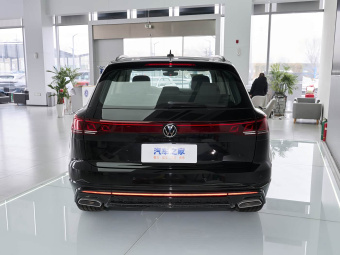 VW Touareg 2026 3.0TSI Edge Edition Obsidian Black Sport Package