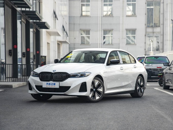BMW i3e 2026 eDrive 40 L Sport Night Edition