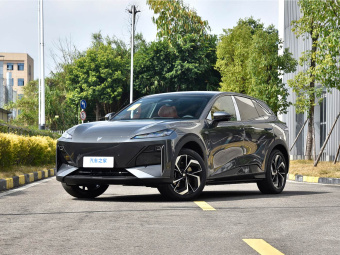 Deepal S07 2025 520Max Deep Blue Intelligent Driving AD PRO Pure Electric Edition