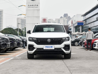 VW Touareg 2023 Model 3.0TSI Elite Edition