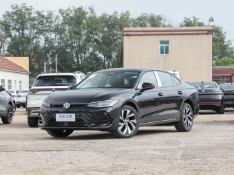 VW Passat 2026 Pro 380TSI Starry Dragon Edition