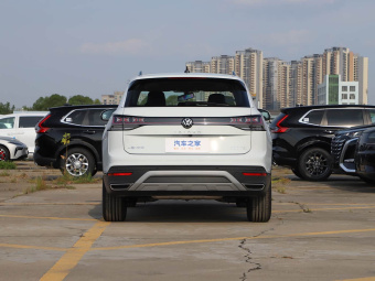 VW Tayron 2025 Facelifted Popular Model 330TSI