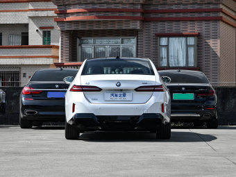 BMW i5 2026 eDrive 40L M Sport