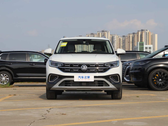 VW Tayron 2025 Facelifted Popular Model 330TSI