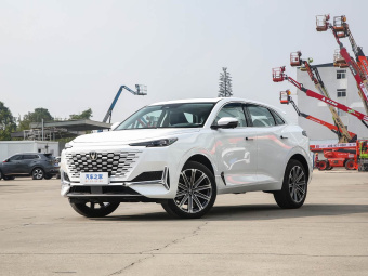Changan UNI-K 2024 2.0T Two-Wheel Drive Global Edition
