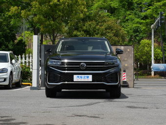 VW Touareg 2025 Model 2.0TSI Sharp Edition