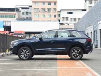VW Touareg 2023 Model 3.0TSI Elite Edition Classic Sport Package
