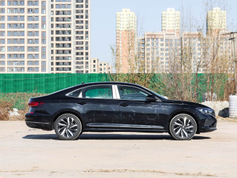 VW Passat 2026 Outstanding Model 330TSI Elite Edition