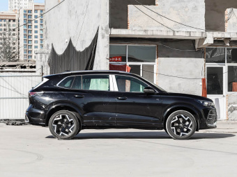 VW Tiguan L 2026 PRO 380TSI 2WD R-Line Navigator Edition