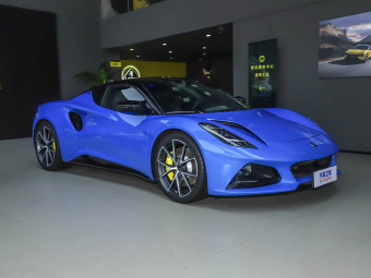 Lotus Emira 2025 2.0T DCT Turbo SE