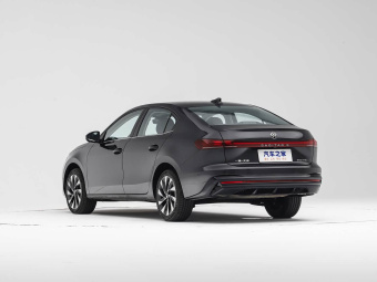 VW Sagitar 2026 S 300TSI Luxury Edition
