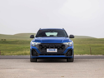 Audi Q8 2024 55 TFSI Premium Dynamic Edition