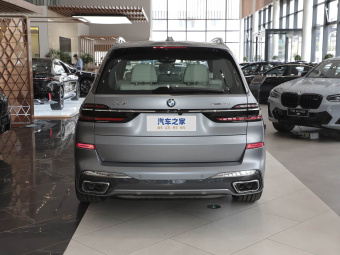 BMW X7 2024 xDrive40i M Sport