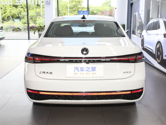 VW Passat 2025 Pro 380TSI Dragon Edition