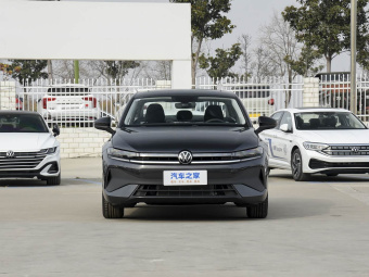 VW Sagitar 2026 L 300TSI DSG Fashion