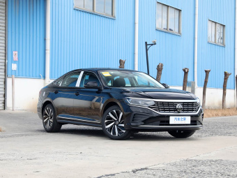 VW Passat 2025 Outstanding Model 380TSI Dragon Edition