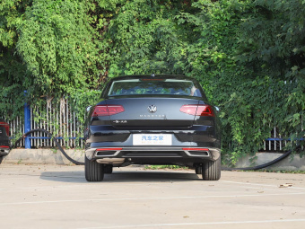 VW Magotan 2026 30 Million Unit Selection 280TSI DSG Luxury